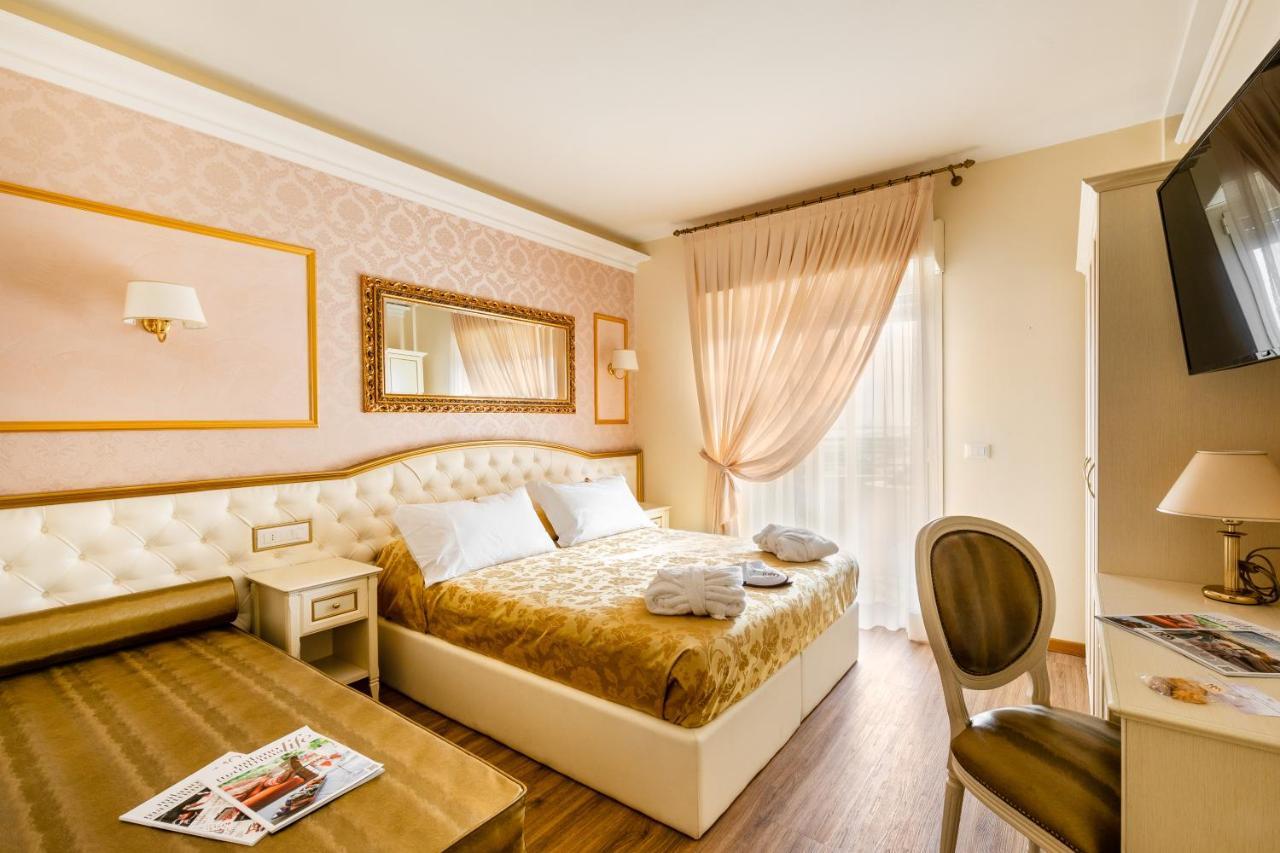 Hotel Mazzanti 밀라노마리티마 외부 사진