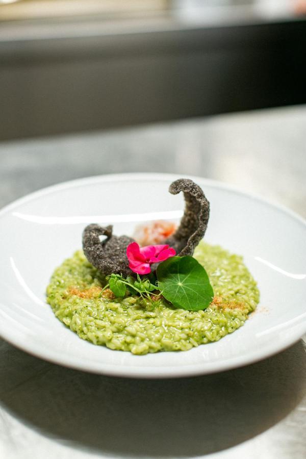 Hotel Mazzanti 밀라노마리티마 외부 사진