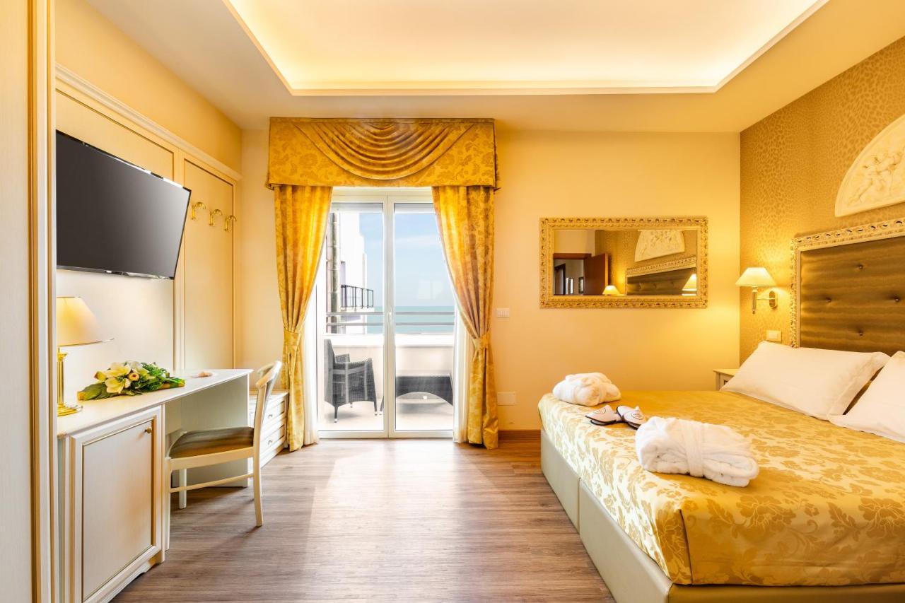 Hotel Mazzanti 밀라노마리티마 외부 사진
