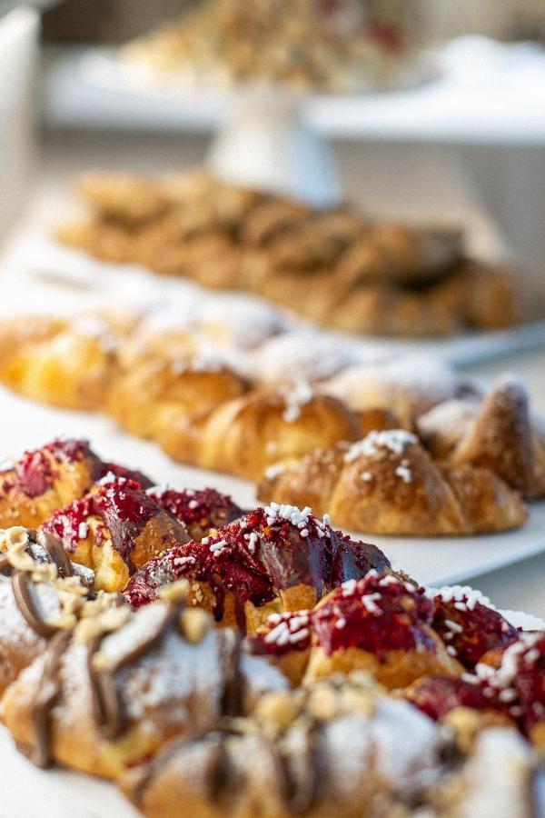 Hotel Mazzanti 밀라노마리티마 외부 사진