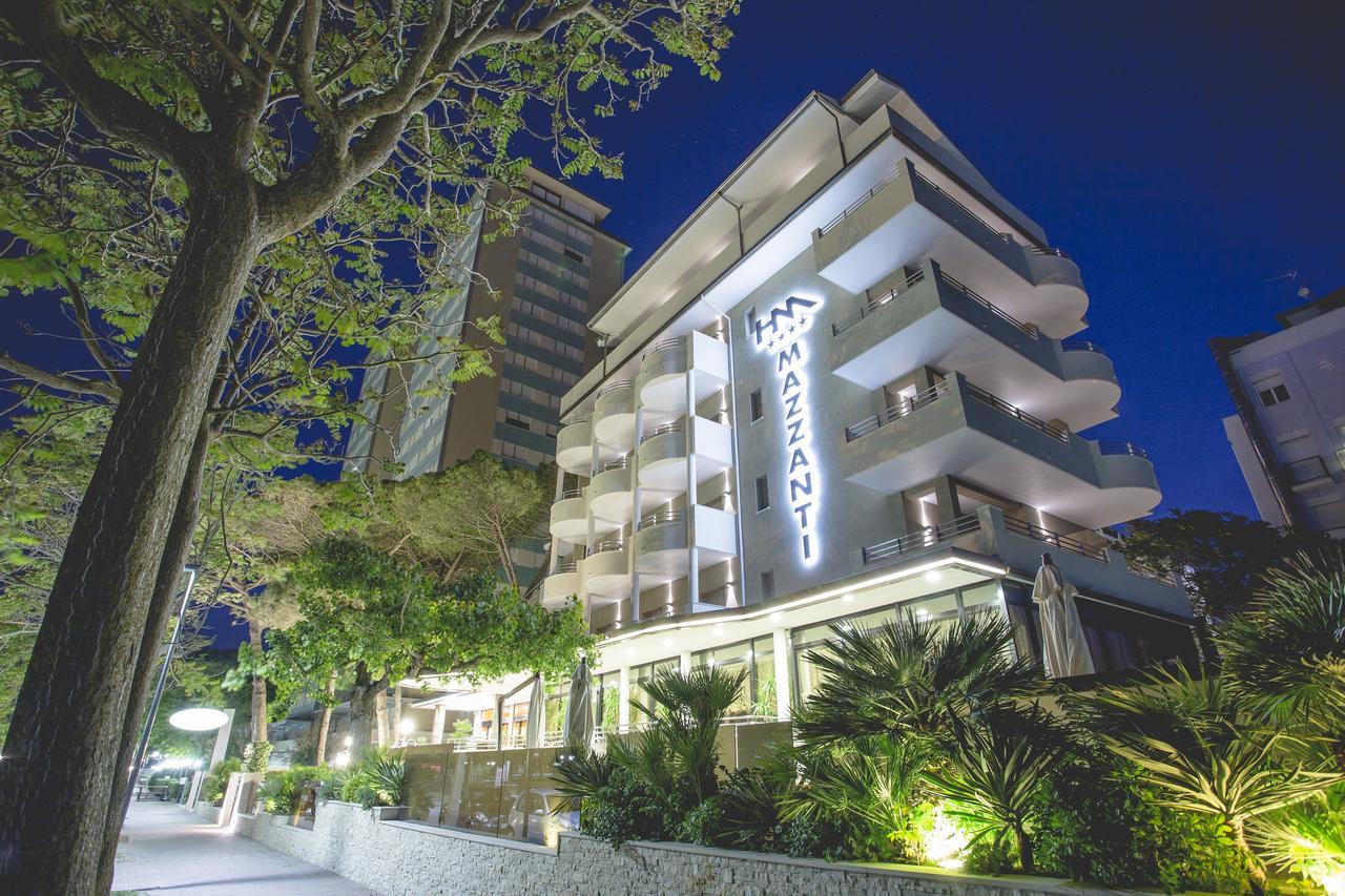 Hotel Mazzanti 밀라노마리티마 외부 사진